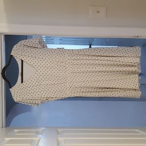 Polka dot short sleeve dress